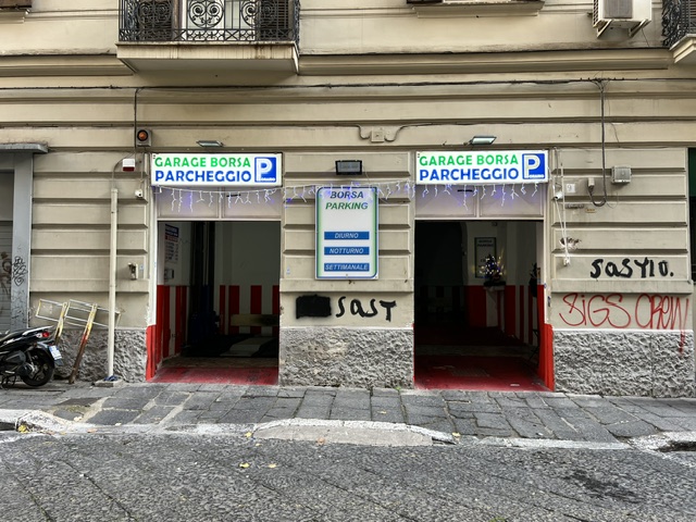 Garage vicino Spaccanapoli
